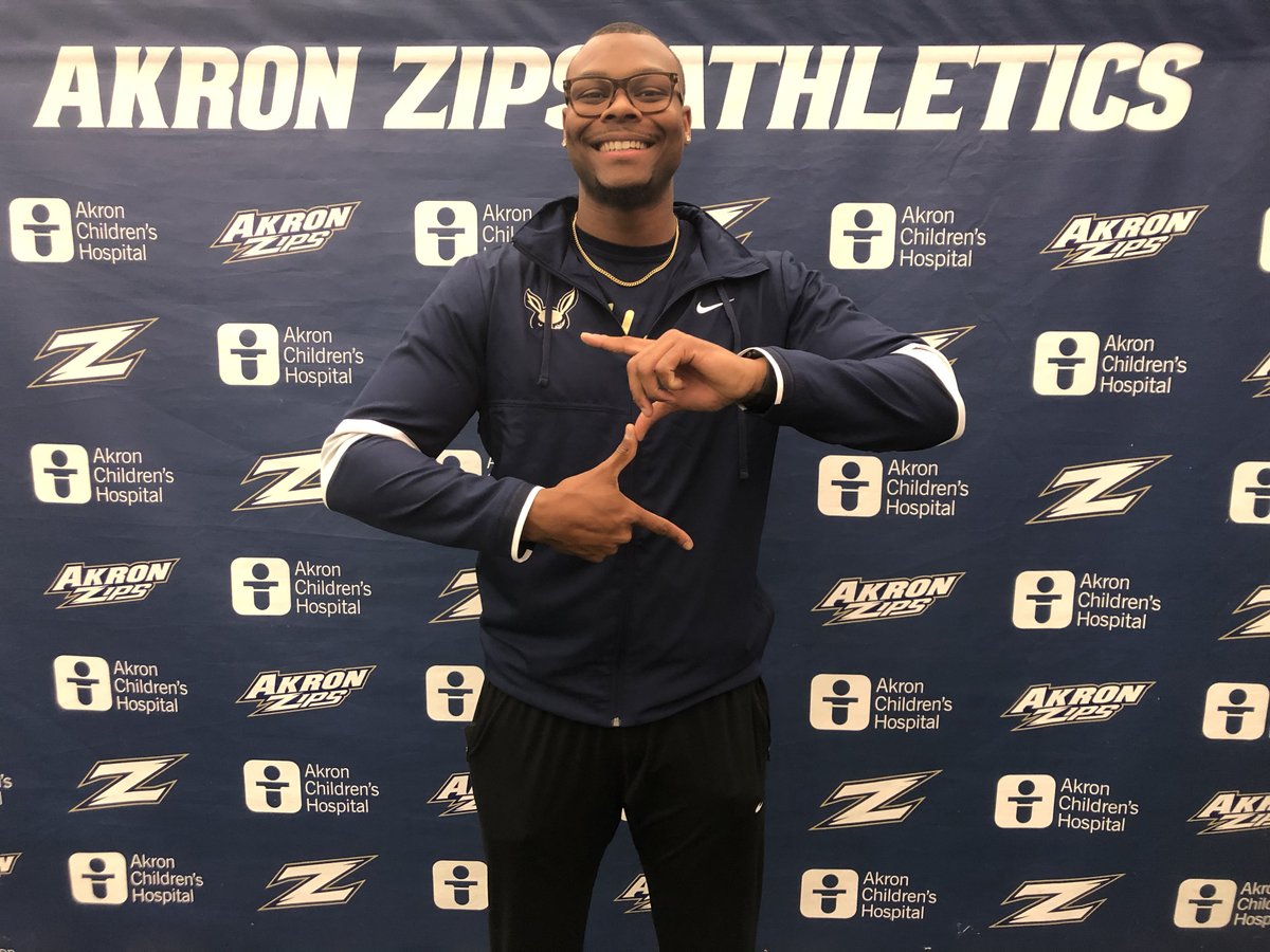 .<a href="/ZipsTFCC/">Akron Zips Track/CC</a> redshirt junior Milton Wilson sets a school-record mark of 69-0 (21.04m) to win the men's weight throw at the Akron Invitational on Saturday. It marks the No. 22 throw in the NCAA this season

#FindAWay | #GoZips | <a href="/ZipsTFCC/">Akron Zips Track/CC</a>
