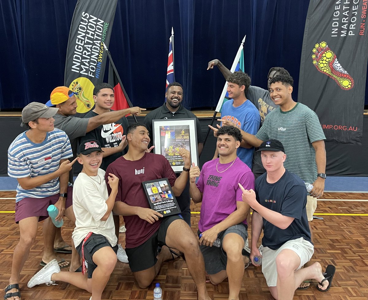 Rob de Castella tweet media