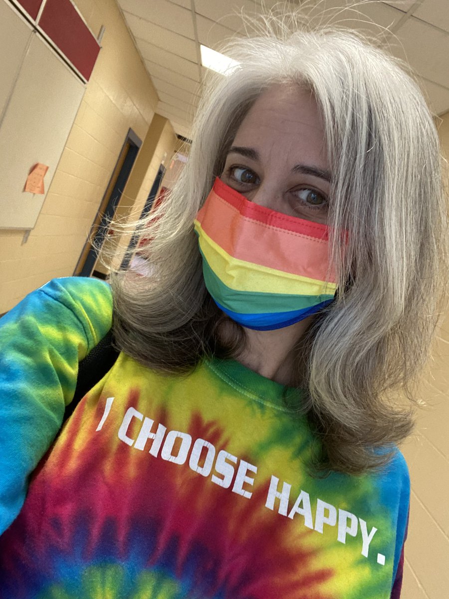 lpampwcsd's tweet photo. Awwww….remember the days of the BE HAPPY shirts?! Should we bring them back?! Maybe for a reunion tour?!?! @srabolduc @rckptsa @KetchamNation https://t.co/MaCnfsKIXY