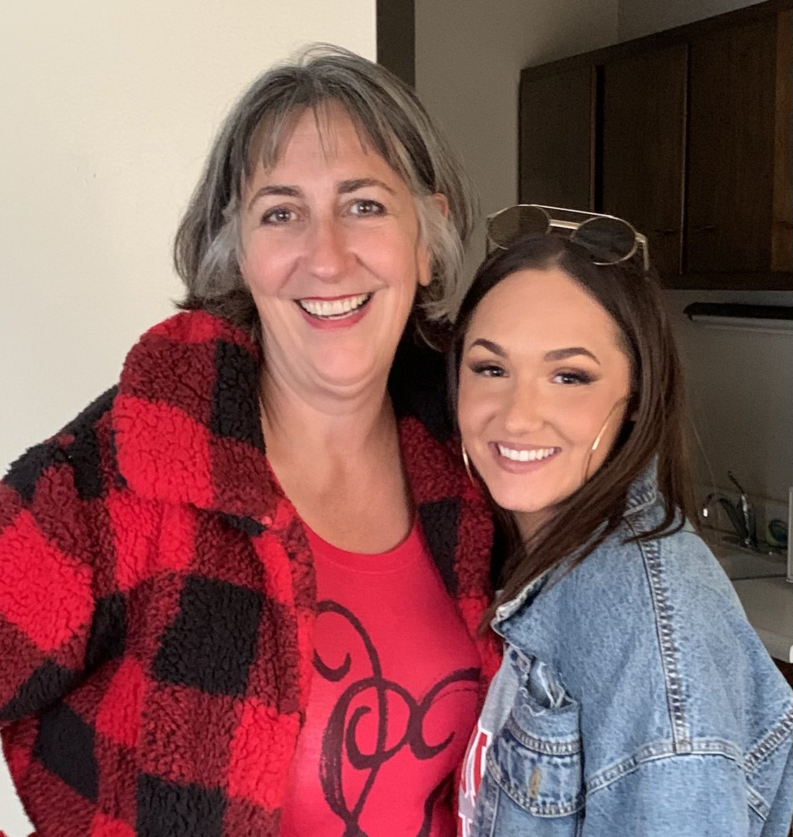 Diane_Ducey's tweet photo. Tori Time! Happy birthday @ToriHartt #loveThisGal https://t.co/kxs5TH1H9S