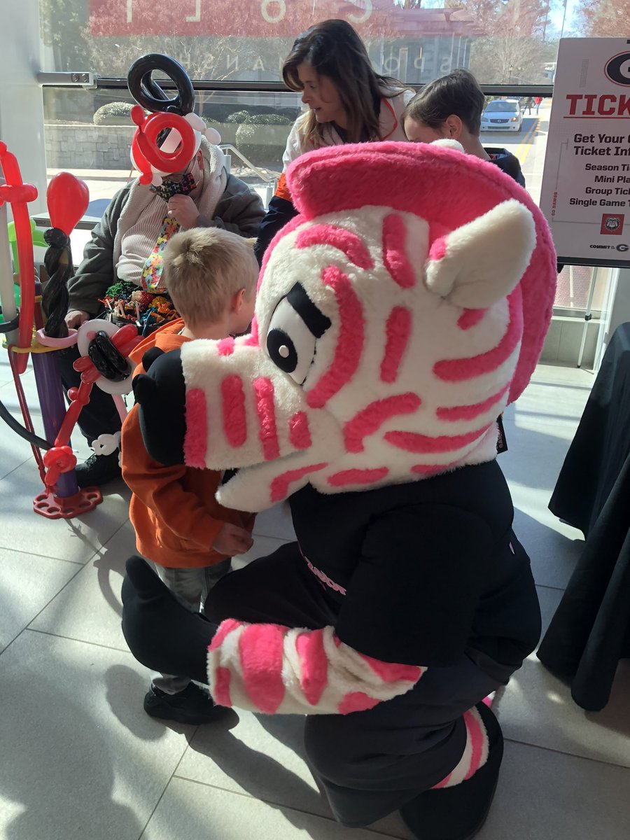 Hey Athens GA... we just opened our newest location in your city and we're giving away 50% OFF* of a move to a lucky follower!                              To enter Follow <a href="/MovingZebra/">Pink Zebra Moving</a> Retweet, comment with "I saw Zeke" and tag a friend. Tag a pic of Zeke to double your chances!