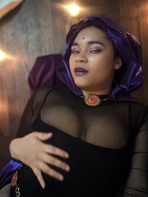 just some casual ravenposting💜💜 https://t.co/cFdd9S7ocG<a href="/tag/pizzaslut"class="tags"><span>#pizzaslut</span></a>