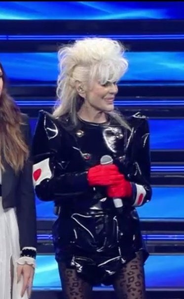 Gre_TwentyOne's tweet image. Mi sento male #Sanremo2022