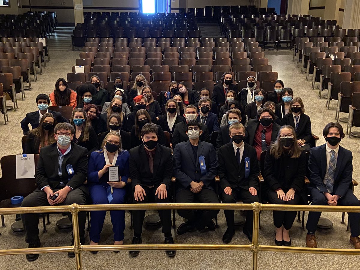 Chaska_speech's tweet photo. #CHSspeech takes the Team Sweepstakes today at the Duluth Denfeld Tournament! Great team effort by everyone. So proud of this team! #InPersonSpeech https://t.co/HPeNRfamlZ