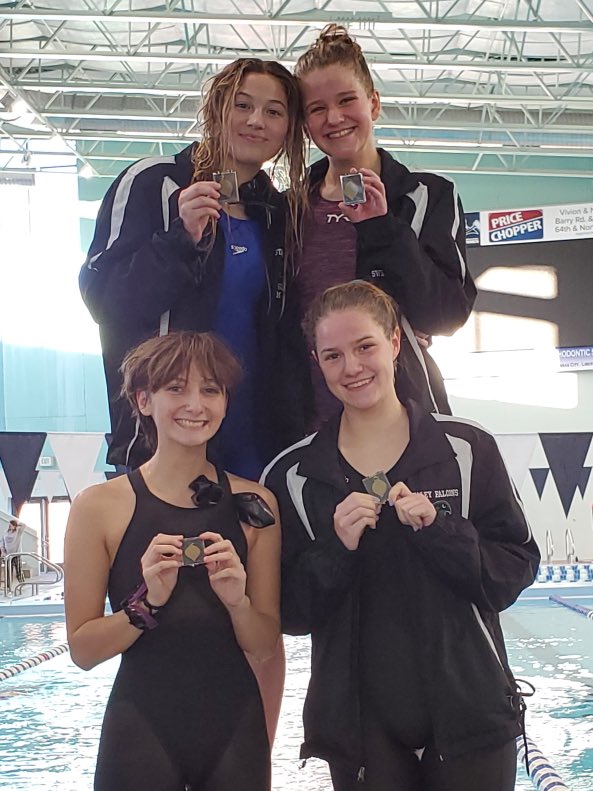 400 Free Relay Results: 🥉3️⃣ - 🐦 Staley (Jacey M., Zoey S., Ana W. and Hailey M.) 4️⃣ - 🪓 Oak Park (Kylee G., Anna W., Bri P. and Kimberly G.) 6️⃣ - 🐝 Northtown (Mary G., Jaeda R., Sofia P. and Abbi S.) 🟢🔵🟣 #Stoaktown Swim & Dive