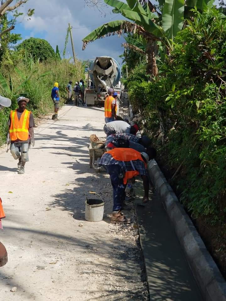 JLPThompsonTown's tweet image. "Your concerns are our responsibility" 

Our vision is clear, our commitment remains solid to the people of the Thompson Town Division.
#MoreDevelopment 
#2022MoreAction
#CouncillorCollinHenry #CallonCollin