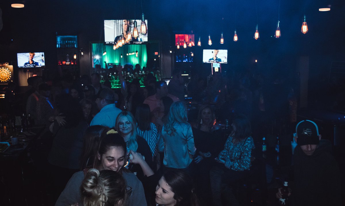 NicsBarLA's tweet photo. Tonight we have DJ Pressure starting starting at 10pm! Happy Hour is from 6pm until 9pm with $2 domestics &amp; $1 off draft beer. Come before the music starts for no cover charge! Let’s get it 😎 https://t.co/1ABwUNbqlG