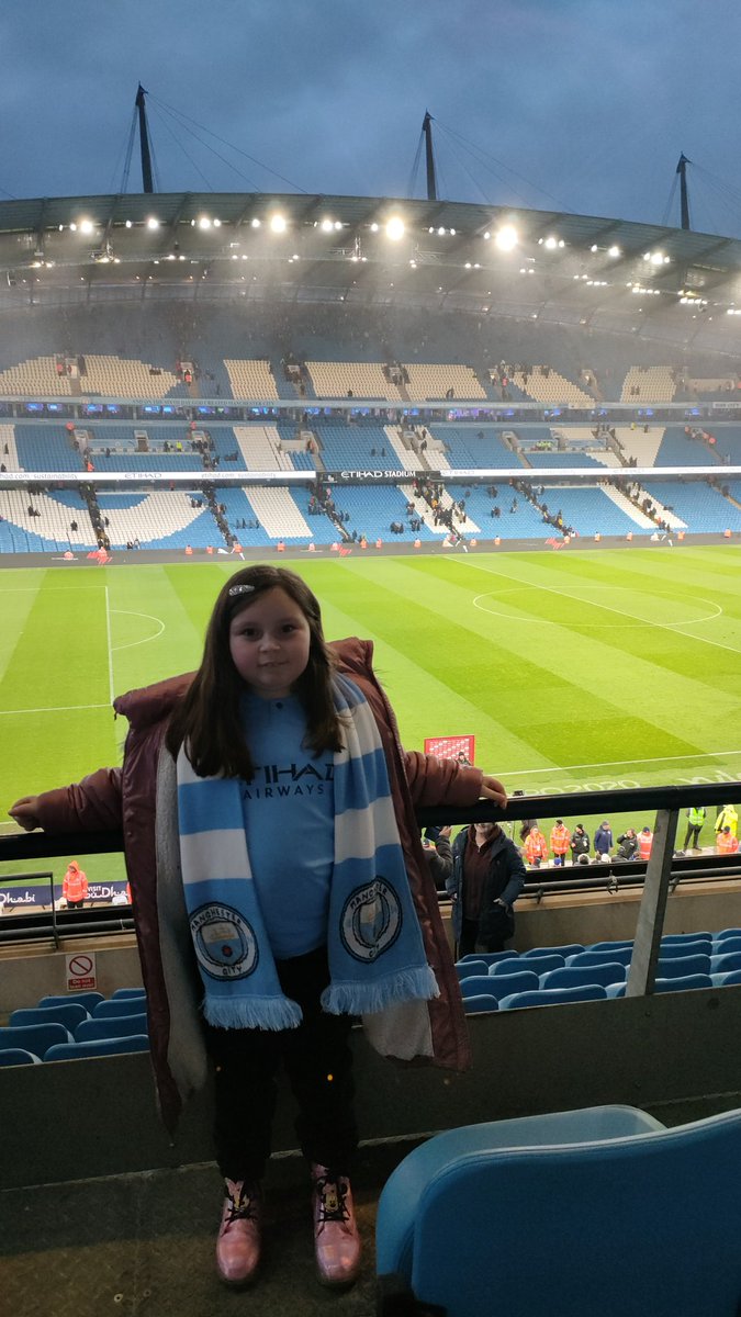 ashbuck1724's tweet photo. Lacey loved her first @ManCity  match, she wishes we sat lower down so she could get a selfie with #moonchester , maybe next time 😁 https://t.co/4wAzc39PE4