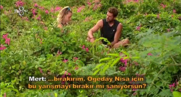 HandnKarabulut's tweet photo. Kısmetse olurda kırmızı oda vardı old lar bilir . Bir fark göremiyorum akfjdjdjd #survivor2020allstar https://t.co/YCt5h42yXX
