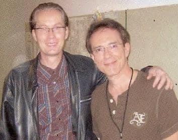 Happy birthday Vinnie Colaiuta thanks for the inspiration . 