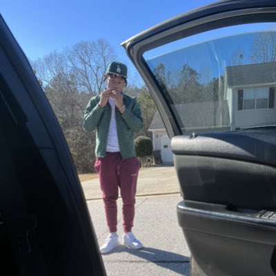 chrisreid98's tweet photo. #NewProfilePic https://t.co/zXwdetLo9a