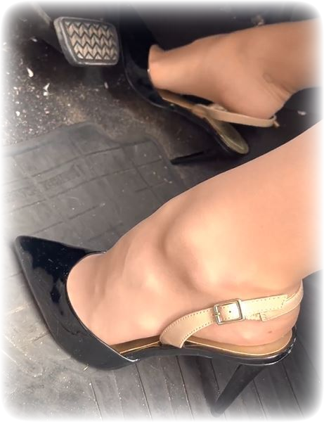 Highheelmodel's tweet image. Getting ready to do some gas pedal flooring
