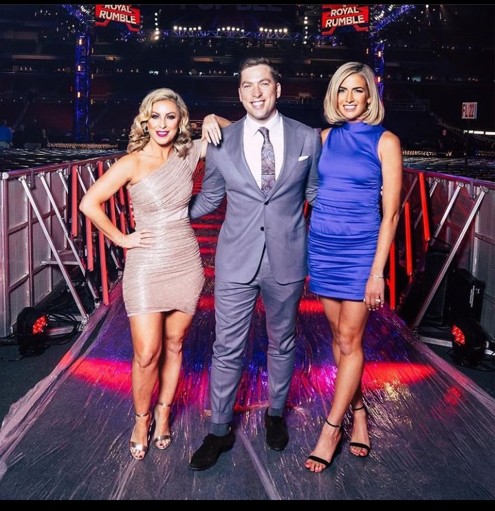 BrunoSigwela's tweet photo. @sarahschreib, @kev_egan @MeganMorantWWE. My favourite people. ❤️❤️❤️❤️❤️❤️❤️❤️ #WWE #BroadcastingTeam #BackstageInterviewers https://t.co/MAhCjFbmK1