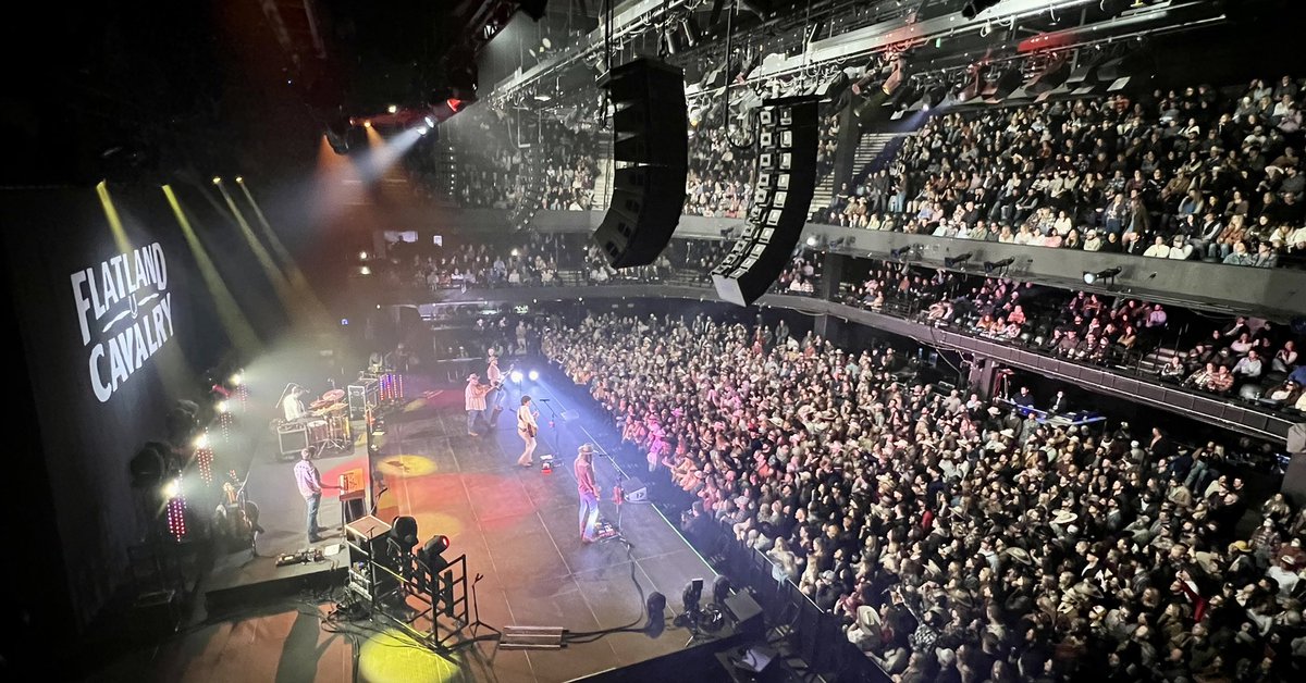acllive's tweet photo. Thanks for a fun one, @FlatlandCavalry! Y’all come back soon 🤠 https://t.co/fM4iJZUBZk