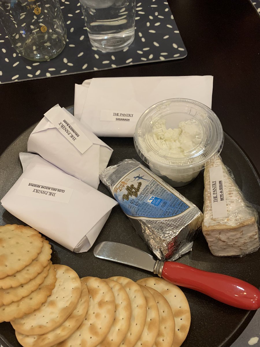 ChildLifeMorgan's tweet photo. Beer and cheese pairing with @RainhardBrewing was the perfect plan for tonight #beer #cheese #sogood #childlife #ineededabreak #frontlinehealthcareworker - check out the next one @vickyyyf 🍻🍻🧀🧀 https://t.co/RGPH0aiHB1
