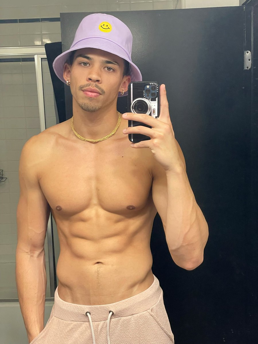 Matt Palmer on X: RT @mattpalmer808: :) t.coj1BaAIfOpj  X