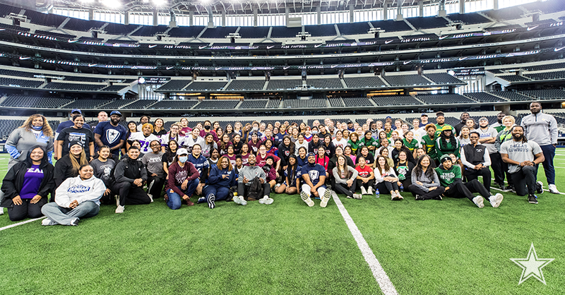 dallascowboys's tweet photo. The #DallasCowboys are excited to partner with @usnikefootball &amp; @nflplayfootball to support the formation of a varsity girls flag football league as a sanctioned sport in @FortWorthISD. 🙌🏈⭐️ https://t.co/w4f0mKwe5y