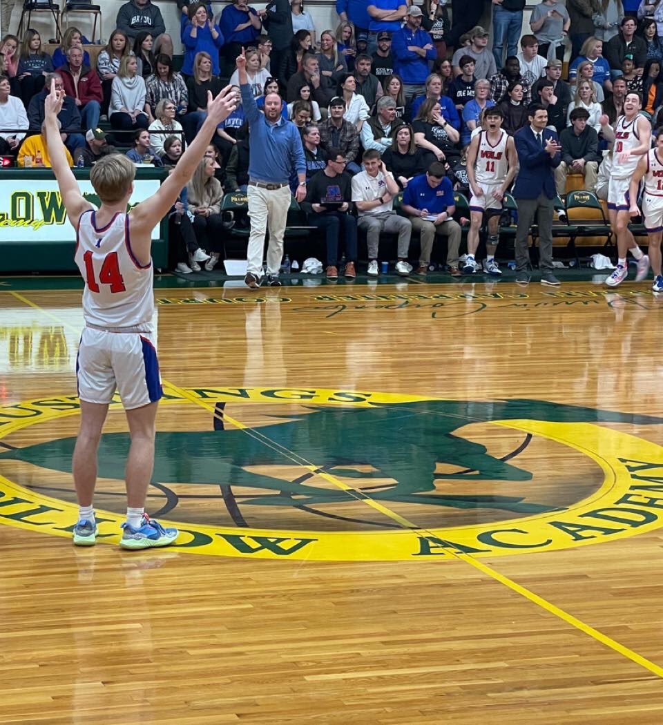 BarstoolVols's tweet photo. district champs. https://t.co/qgXreQ5mjn