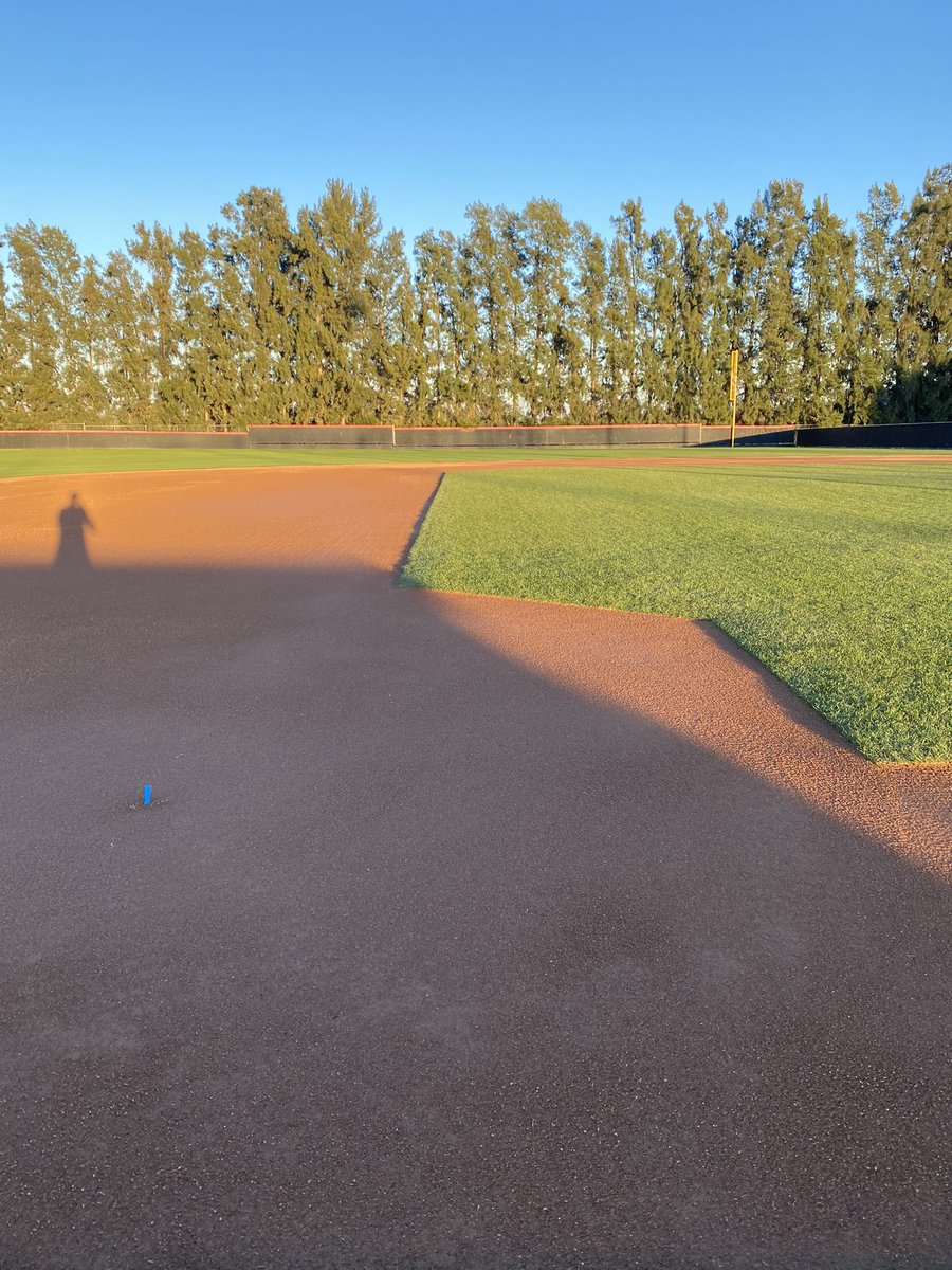 AyalaBaseball's tweet photo. Field got dialed in today before opening day next week.  AFS did a great job https://t.co/sMlzY9N1Gk
