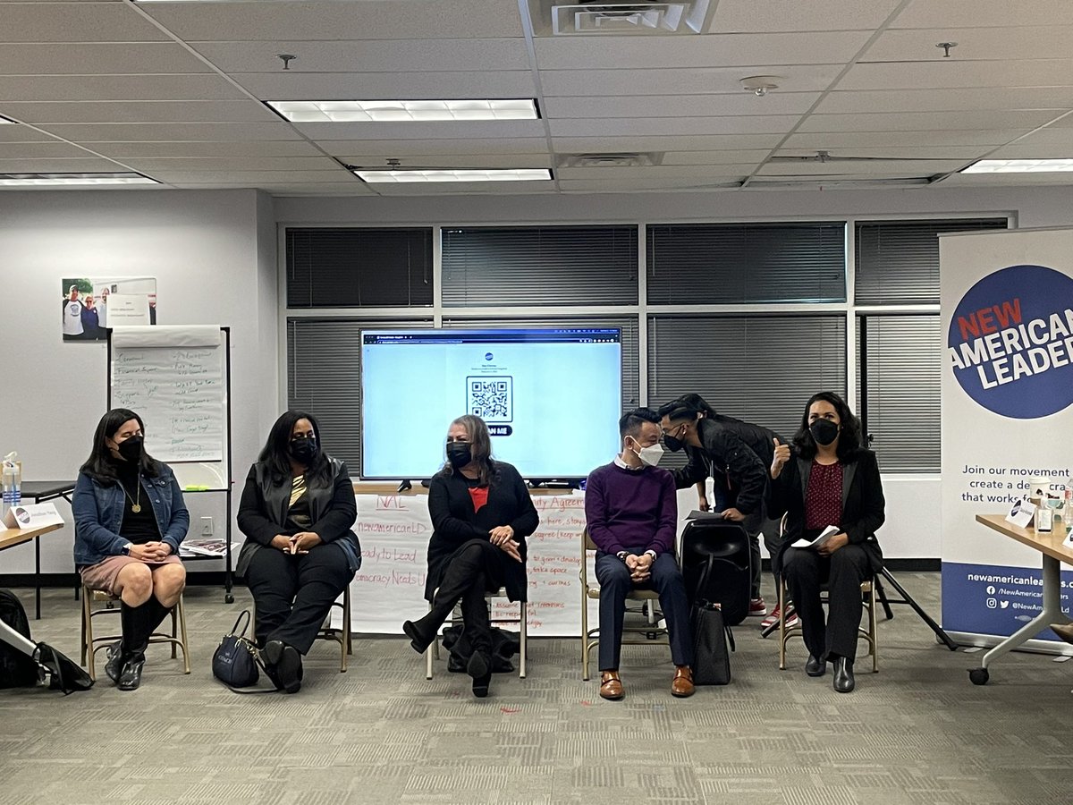 NewAmericanLd's tweet photo. We’re thrilled to host a panel discussion that includes New American elected officials (and a couple of #NALpistas!) for our #ReadytoLead Southwest participants! 

Some were appointed and others ran for office, won, and are now serving their communities. #DemocracyNeedsUs https://t.co/IsWRYmQjQj