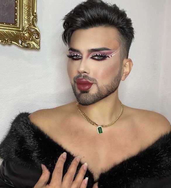 KurdishNby's tweet photo. hey there! <3 I’m cano and I am #indigenousmuslim from mesopotamia kurdistan. I am non-binary and go by they/them, xier/ziem biji/bijem pronouns https://t.co/PnGSfUQoTJ