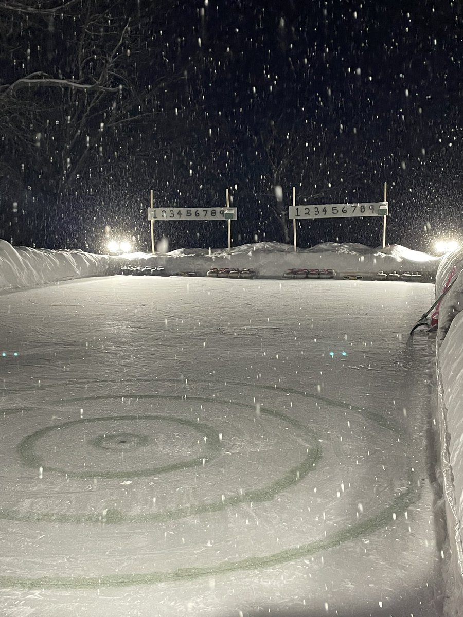 kimwoods_RN's tweet image. Happy #curlingday in 🇨🇦 from Lanark Highlands @CurlingCanada @CurlON_ @OVCAcurls