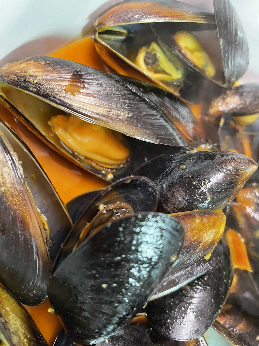 0141CAPTlunch's tweet photo. Captain’s dinner #dinner #mussel https://t.co/UJpKO6wC0E