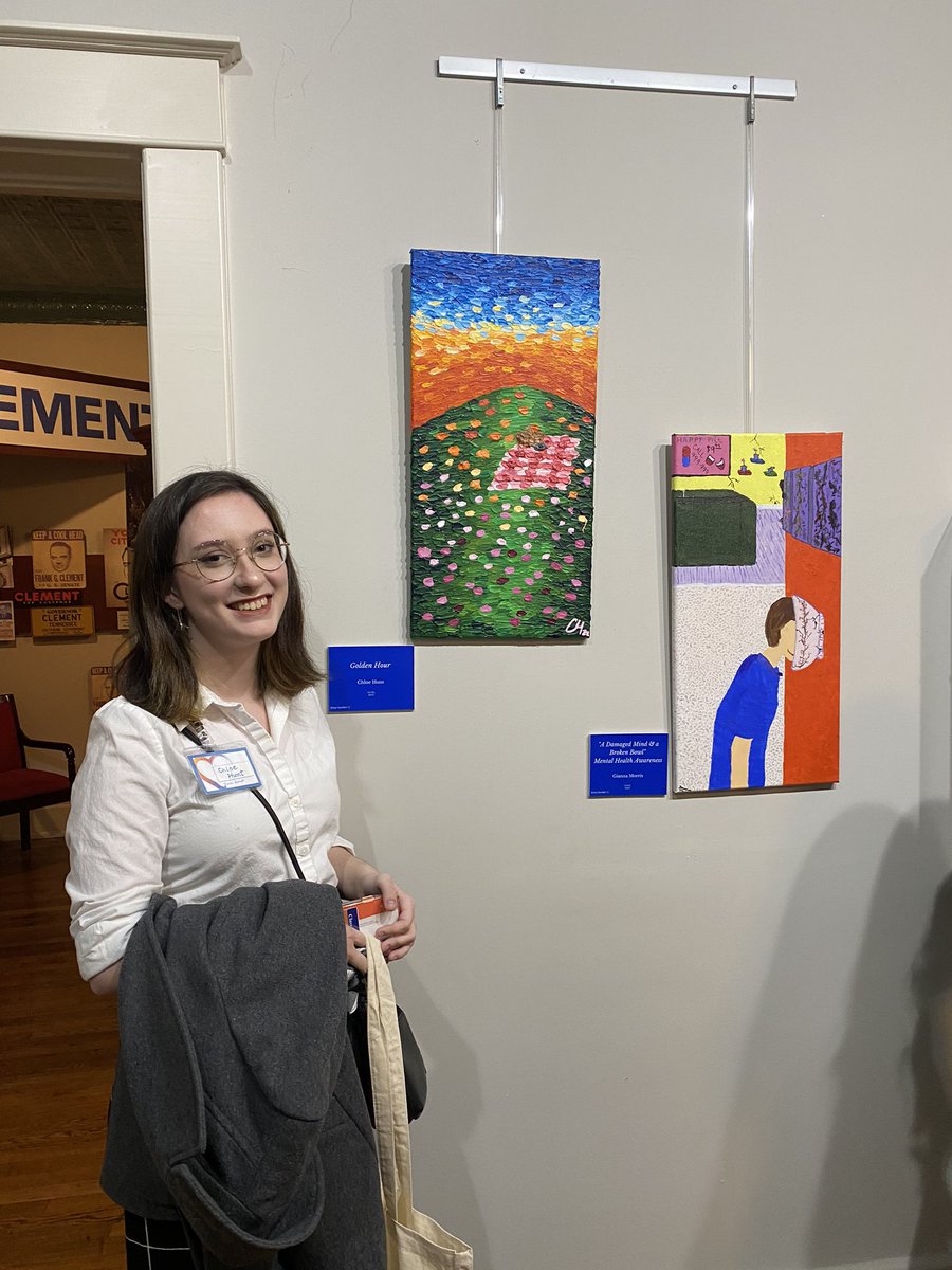 dchsart's tweet image. We had a great evening celebrating the student artists participating in Art in the Heart Junior this year! Congrats to our DCHS participants! @DCcougarnation @DicksonHeart @crhmdickson