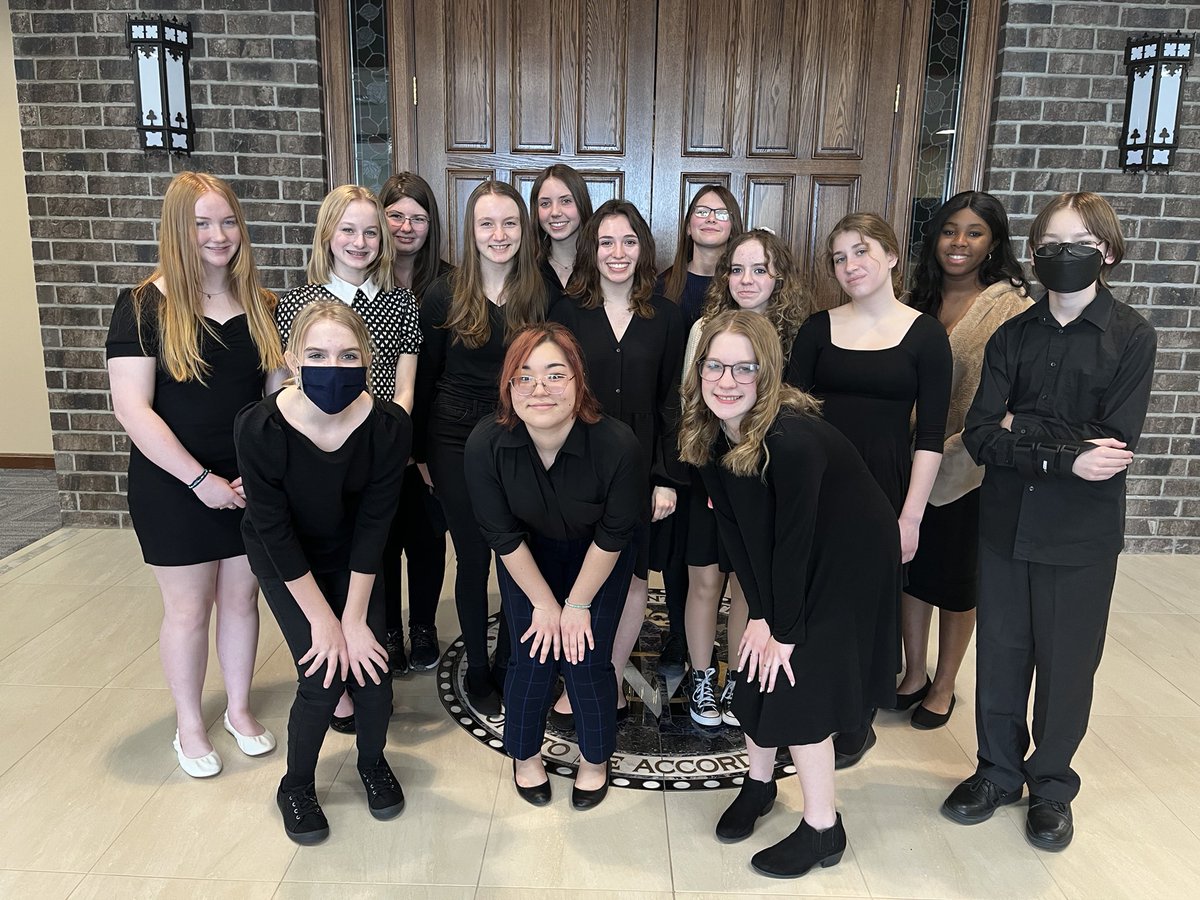 nellylars's tweet photo. Congrats to the GFPS singers who sang in the NDACDA honor choirs this weekend! https://t.co/Bj6Mjyr9Fd