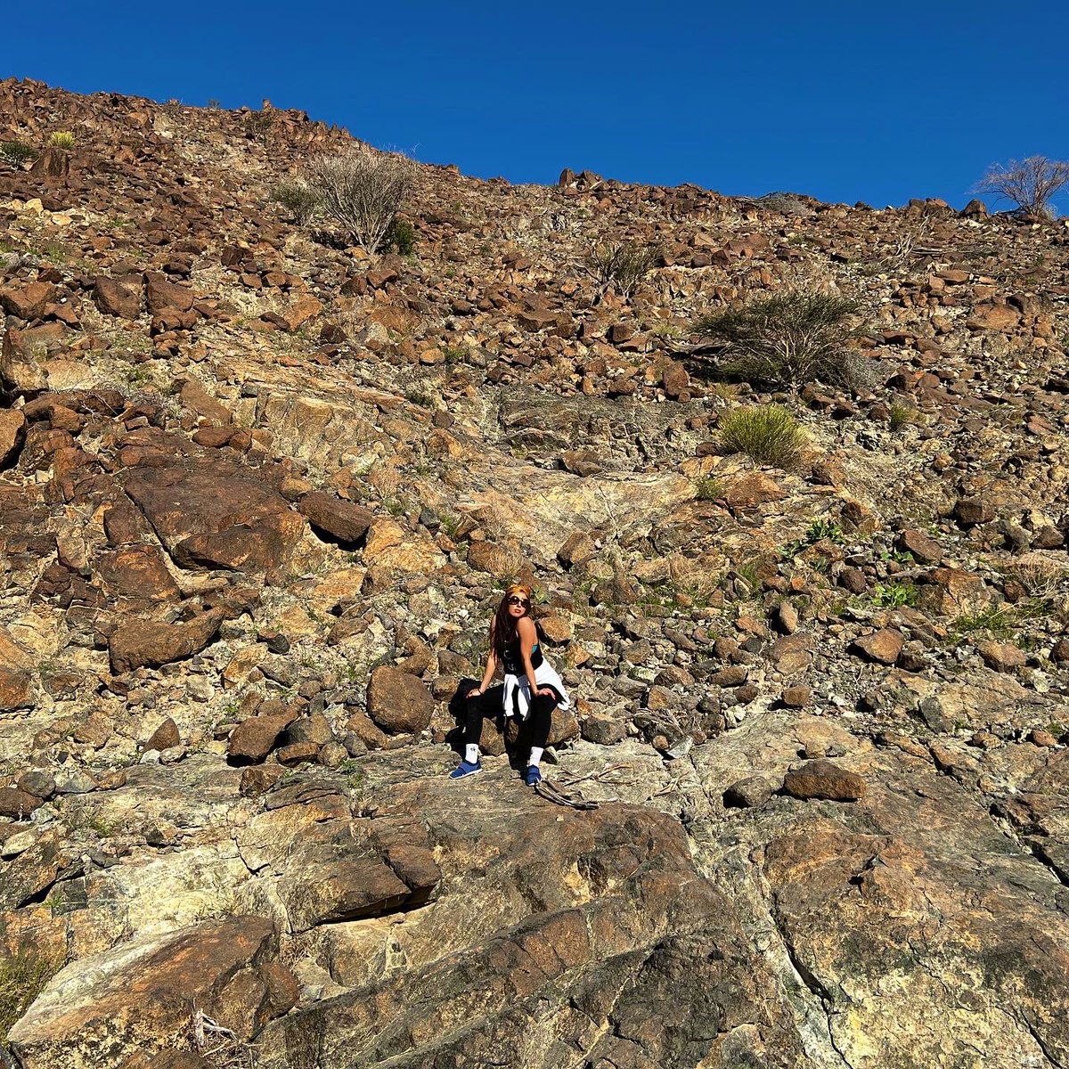 CREATIVES ON A HIKE 

#UnitedArabEmirates #nature #hiking #lovenature