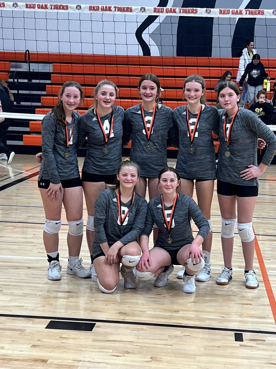 Look at these champs!!  Two championships in a row for our 8th grade club vb team!  The future is bright for these ladies and ROVB!!  #TigerDomiNation