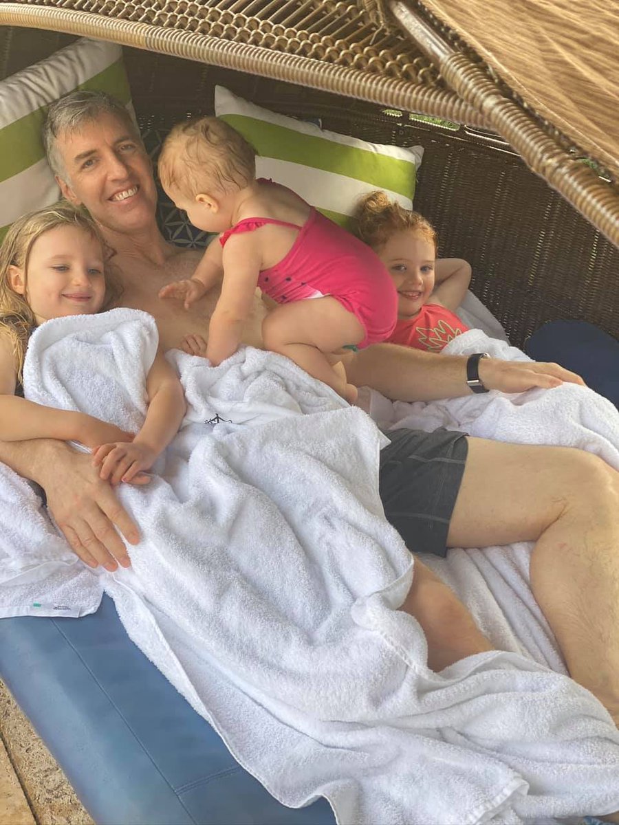 textfiles's tweet image. We&apos;ve lost a legend in the Apple II under/overground: Matthew Dornquast, who was both Mini Appler of Midwest Pirates&apos; Guild, and, well, Matt Dornquast, master coder and making of amazing software products for Apple II and beyond.

Megaterm, Beautiful Boot, The Parrot , HBBS.