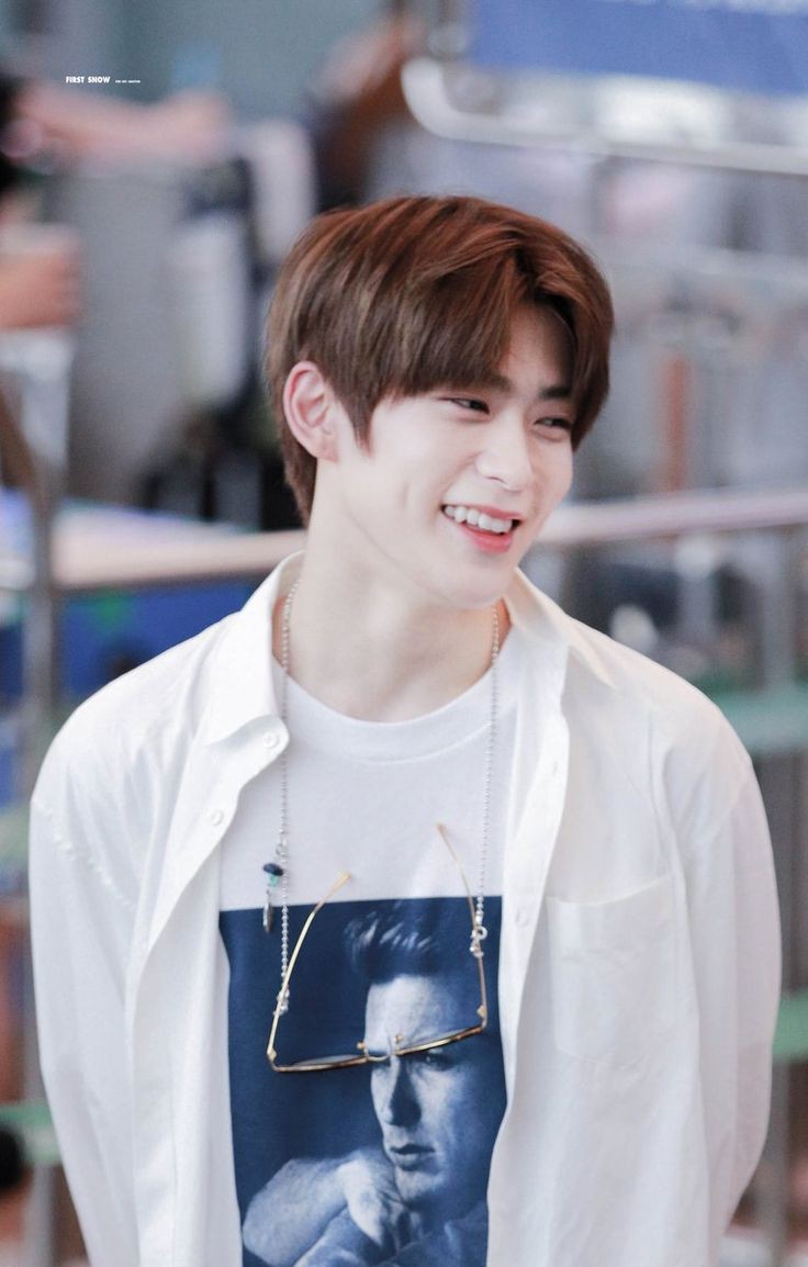 TSurantam's tweet photo. HELLO, MAS CRUSH

"I have crush on you."

NCT AU https://t.co/1xAylbsff8