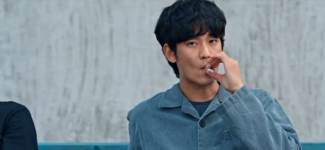 kdramacheese's tweet photo. SMOKING HYUNSOO?!?!?! WTF HE'S INSANE FOR THIS
#OneOrdinaryDay #OneOrdinaryDayEp7 https://t.co/6Vh6xhae8d
