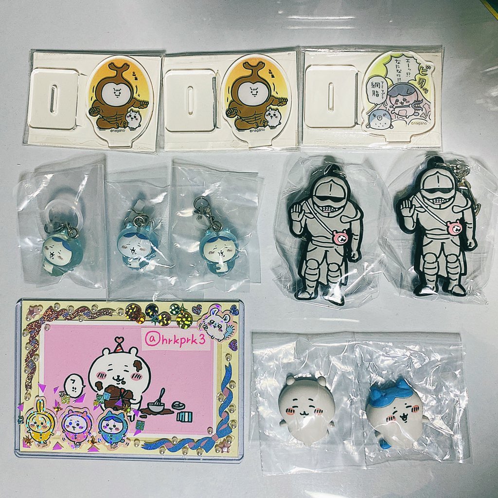 hrkprk3's tweet photo. ちいかわ　交換
アクリミニ　めじるしアクセサリー
ラバーマスコット　PITATTO

譲　→ 1枚目
求　→ 2枚目
めじるし：verどちらでも◎

郵送での交換希望です！
お気軽にお声掛けくださいませ🧸
よろしくお願いいたします。 https://t.co/rY7ZodhcnJ