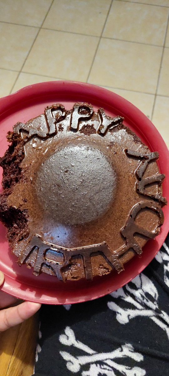 D2Death's tweet image. Sería todo un honor que el @ElBadiablo me felicite hoy que es mi cumpleaños y agradecerle que gracias a él,puedo platicar de sucesor paranormales con mi esposa