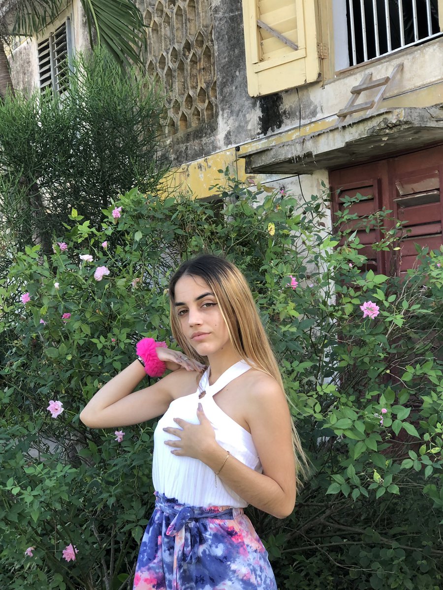 Im_melani_'s tweet photo. Natural🌸 https://t.co/6dFiO8LkbI
