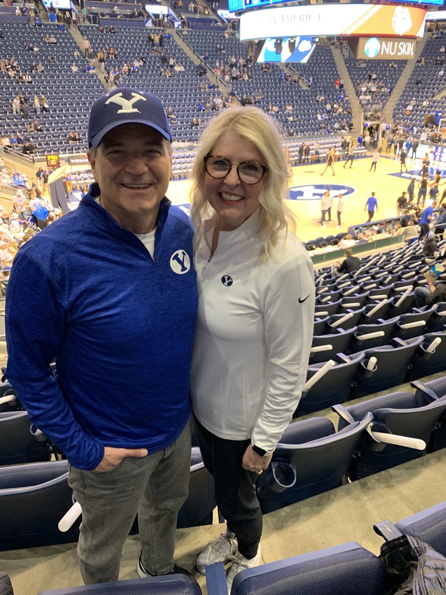 BryceThacker's tweet image. #BYUhoops Supporting out Cougs!