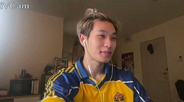 OffroadTOTO's tweet photo. หน้าสด + มัดจุก = หล่อมาก 
#Offroad1stStreaming 
#offroadKTP 
#ออฟโรด https://t.co/d8U8E34bdo