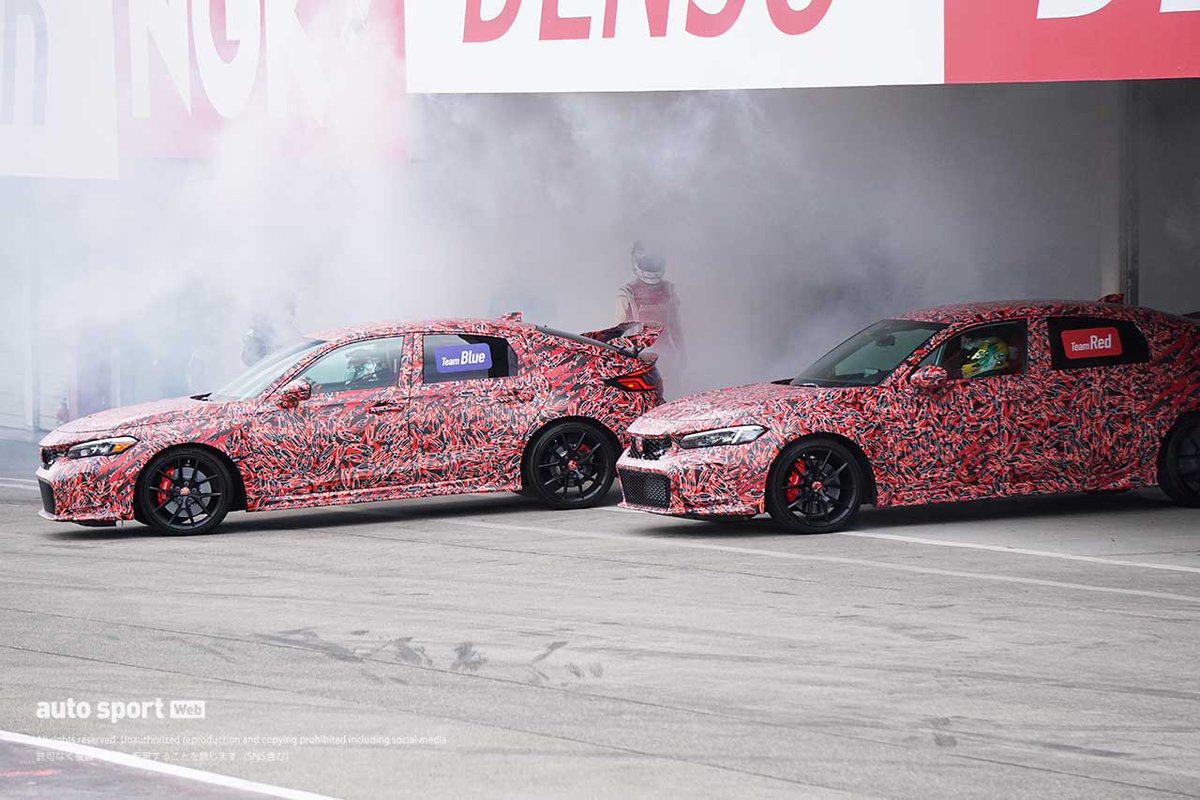 2台の『シビック・タイプRプロトタイプ』がホンダレーシングサンクスデーにサプライズ登場 as-web.jp/car/781799 #HRTD2022 #honda #ホンダ #PoweredByHonda #シビック #TypeR #鈴鹿サーキット