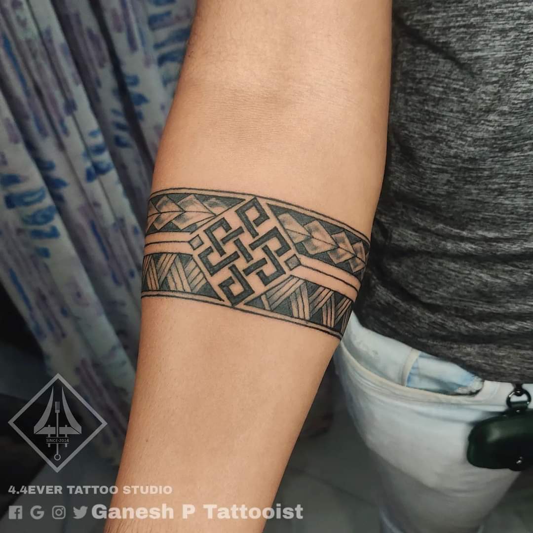 Top 92+ about tribal hand band tattoo latest .vn Top 92+ about tribal hand band tattoo latest .vn