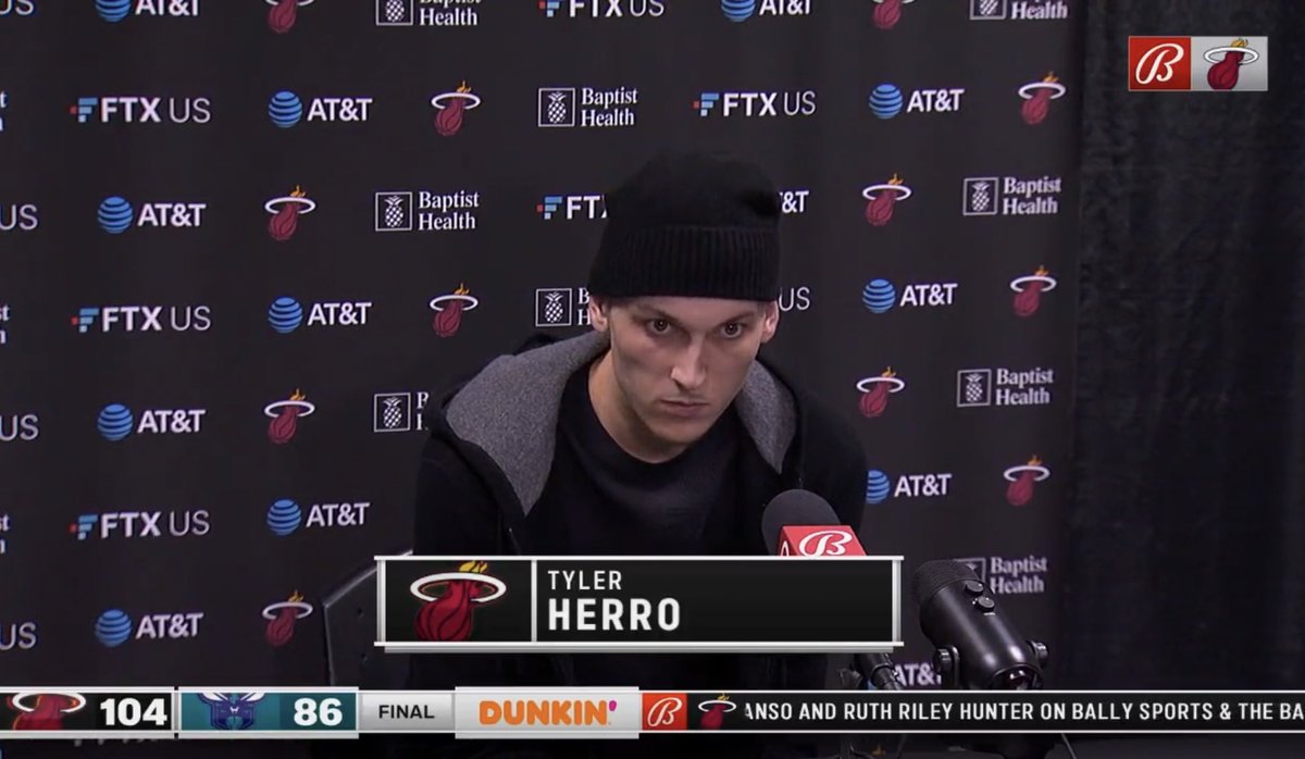 JasmineLWatkins's tweet image. “And Clarence parents have a real good marriage”