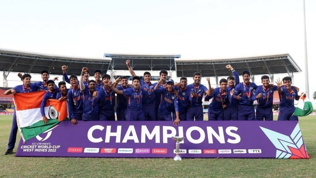 𝙄𝙣𝙙𝙞𝙖 𝙐19 𝘼𝙧𝙚 𝙏𝙝𝙚 #𝙐19𝘾𝙒𝘾 2022 𝘾𝙃𝘼𝙈𝙋𝙄𝙊𝙉𝙎! 🔝 🏆

A fantastic performance by #BoysInBlue as they beat England U19 by 4⃣ wickets in the Final! 🙌 #INDvENG 
This is India's FIFTH Under 19 World Cup triumph. 👏jai hind❤🇮🇳
#U19CWC
#U19CWCFinal