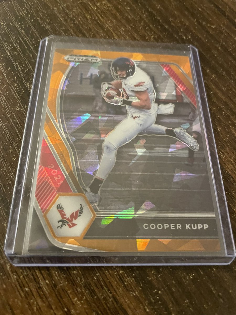 cheapcardsales's tweet photo. Cooper Kupp orange ice $1.50

#cheapCards #cheapRams https://t.co/xWAB1XEgZF
