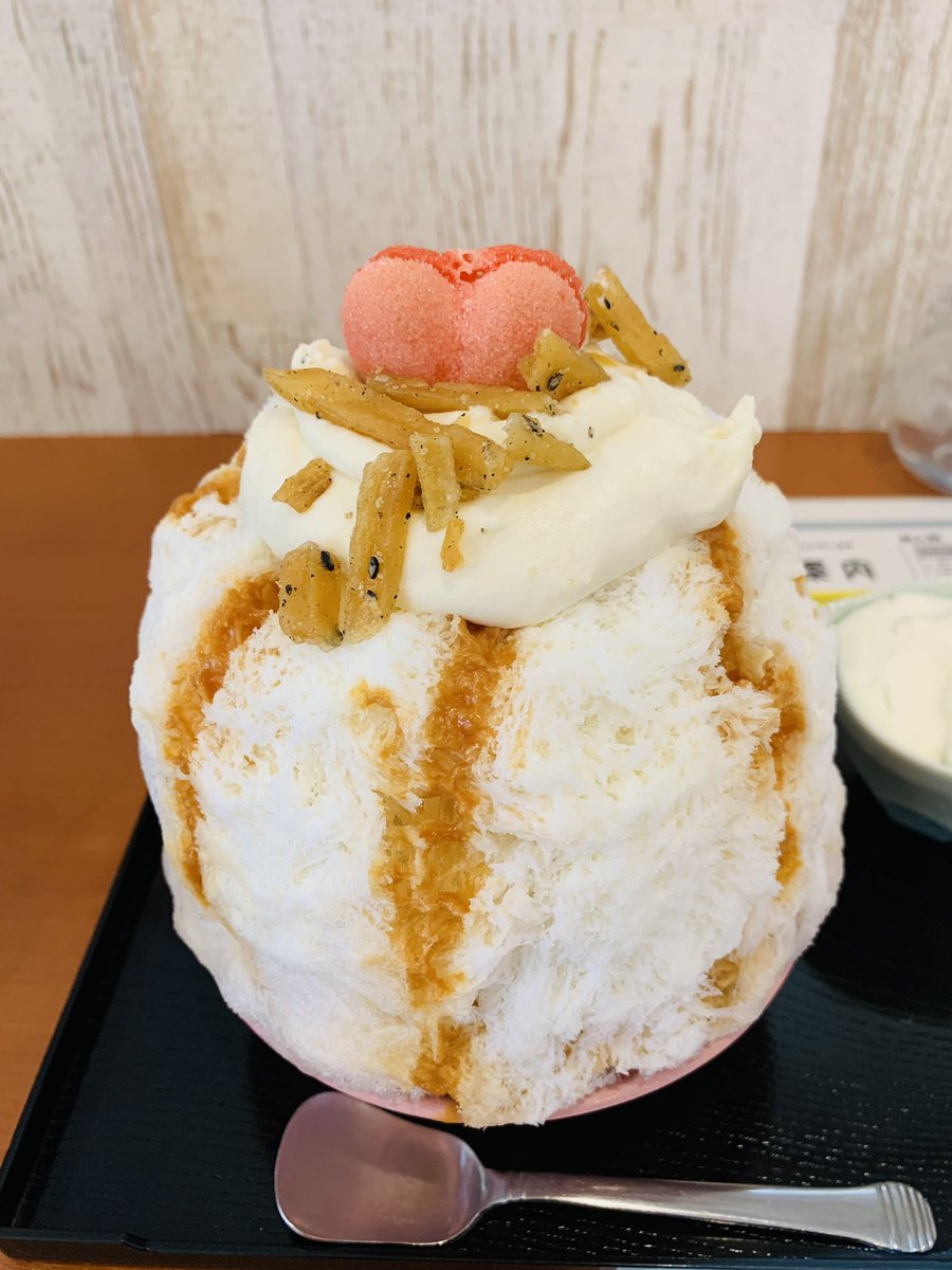 K32chan's tweet photo. @musashinocraft さん
おさつキャラメルミルクティー
2/4までの期間限定
芋けんぴが中にも入ってて食べ応え◎
クラフトさんのキャラメル×ミルクティー×ラズベリーが大好きで
もう終わっちゃったけど、また販売される事を祈る https://t.co/25MuDMG628