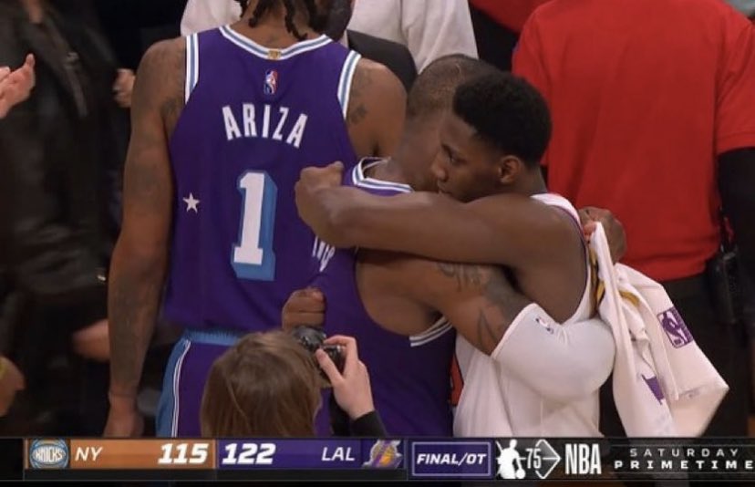 dotjoey9's tweet photo. the GOAT hugging LeBron https://t.co/DSXmkkJRuB