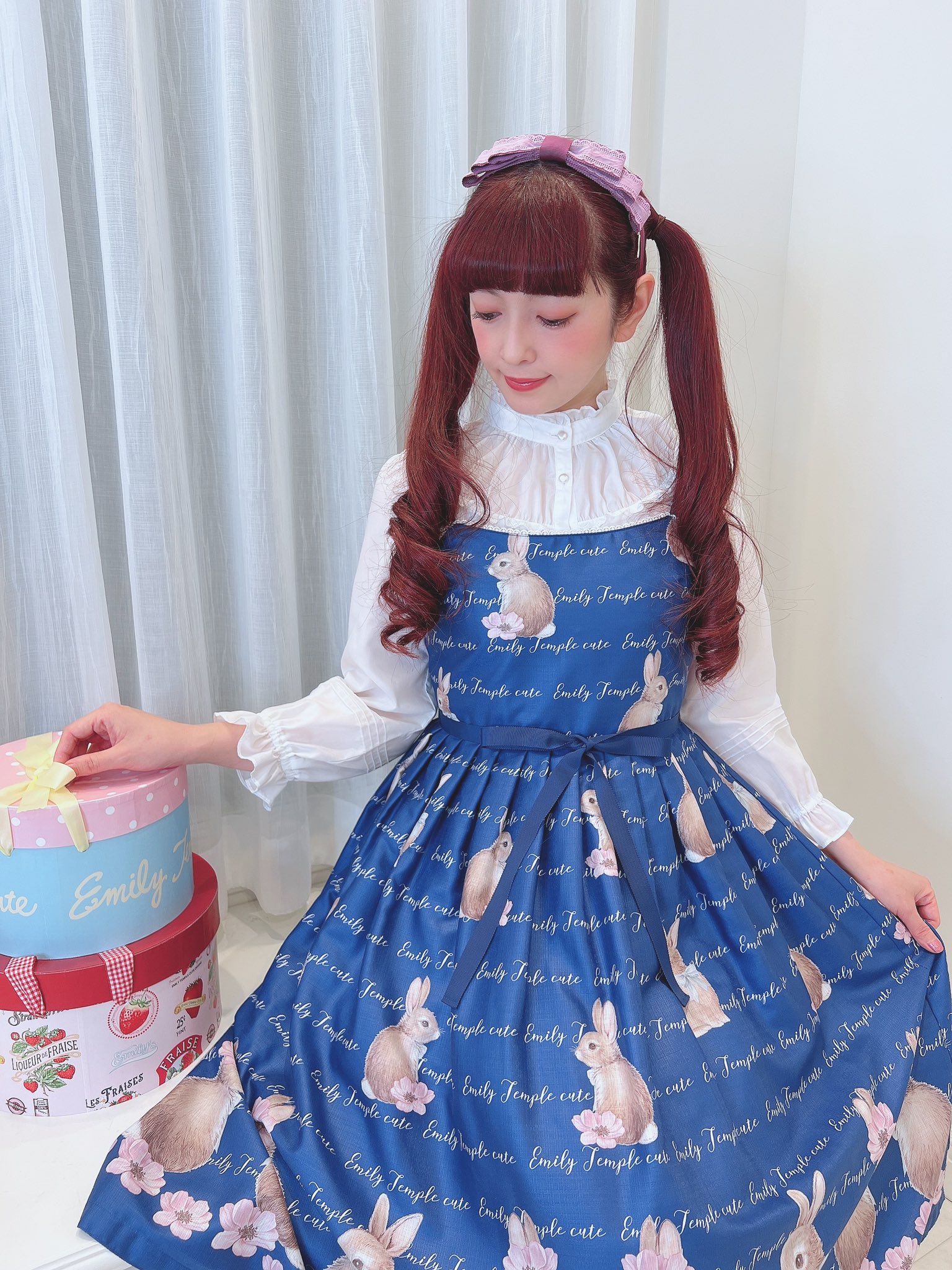 Emily Temple cute on X: Emily Temple cute on X: