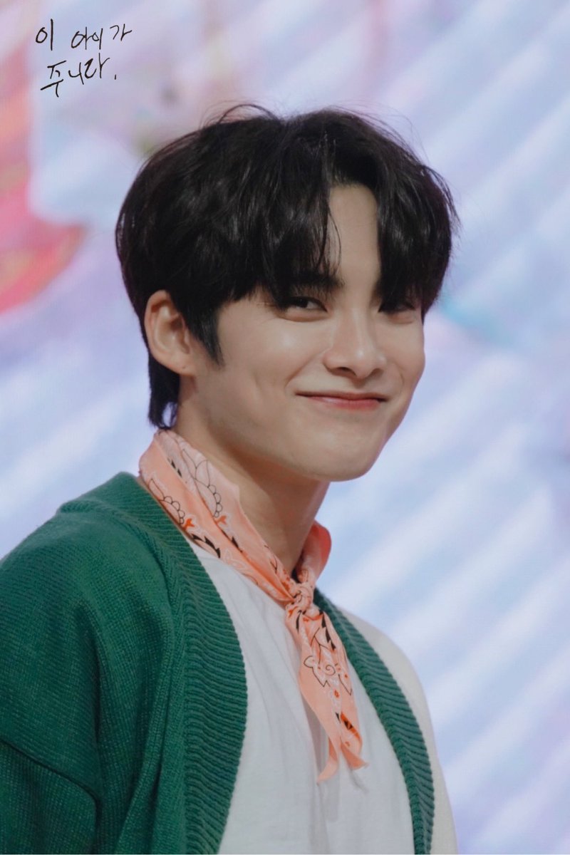 빛나는준희 tweet media