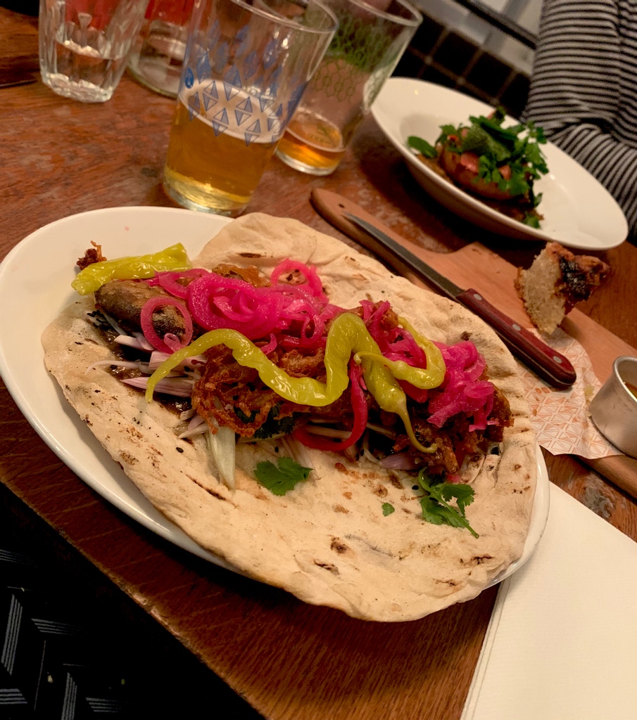 PintShop's tweet photo. It's Sunday, our full a la carte menu is available as well as Sunday Roasts, and with plenty of veggie options we have something for everyone. π₯©π₯¦
Link in bio to book.
#pintshop #cambridge #sundayroast #cambridgefood #cambridgeindependent #craftbeer #meatbreadbeer https://t.co/ubNwcO6Ayl