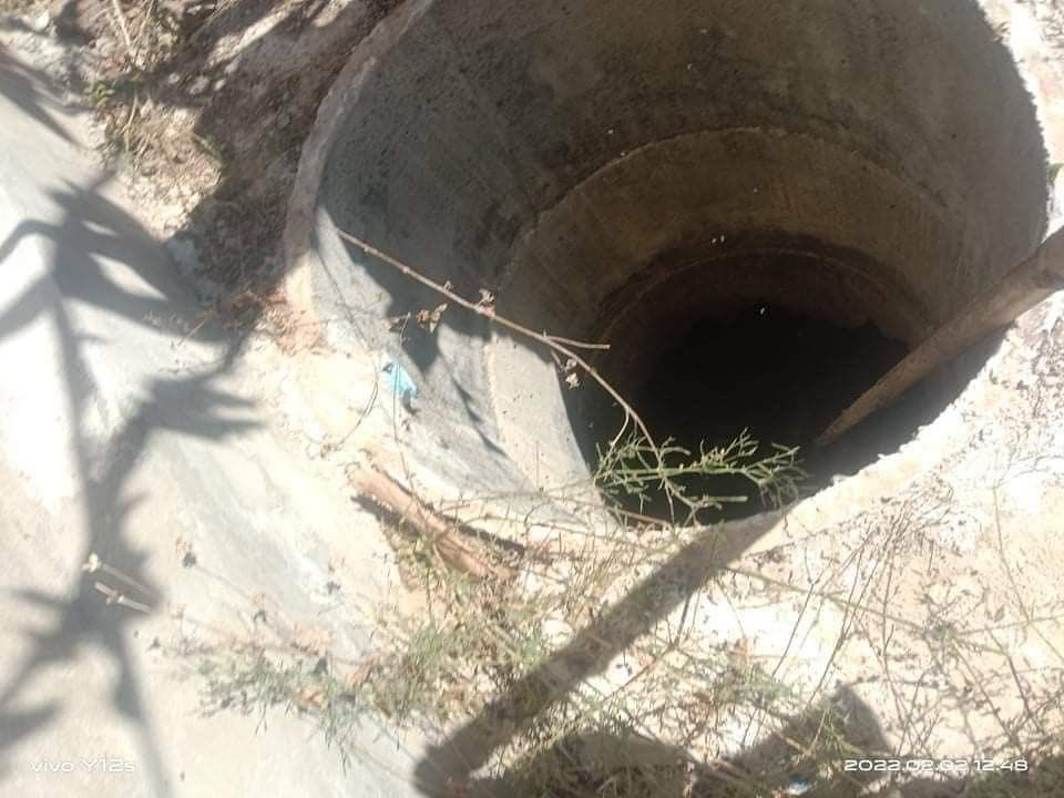 GiGi71908391's tweet photo. The dead bodies of 3 local men including 2 men of over 30 yo and a 50 yo man who had been killed by junta troops since 2 wks, were found in a pit of Kayawpine ward,Demoso town, Kayah state ystd. #GlobalArmsEmbargo #2022Feb6Coup #WhatsHappeningInMyanmar https://t.co/zSW8IUFk3N